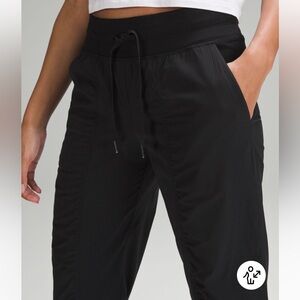 Lululemon Dance Studio Jogger black size 4